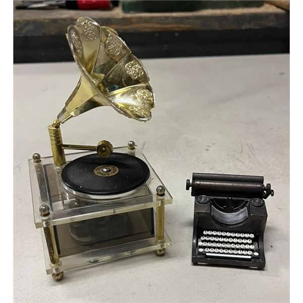 Gramophone & Typewriter Pencil Sharpeners