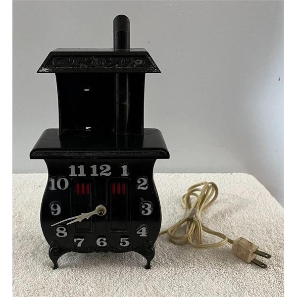 Vintage Spartus Antique Stove Wall Clock, Pot Belly Stove Kitchen Decor, Electric decorator clock, h