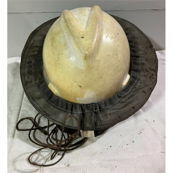 White Bee Keeper Helmet & Veil