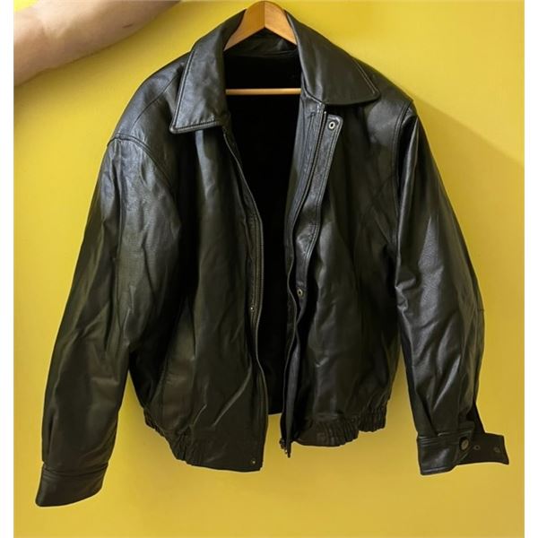 Men’s Leather Jacket Retreat - Size 42-44 Large