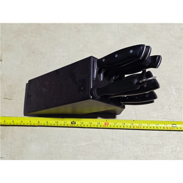 Knife block Henckel-missing pieces