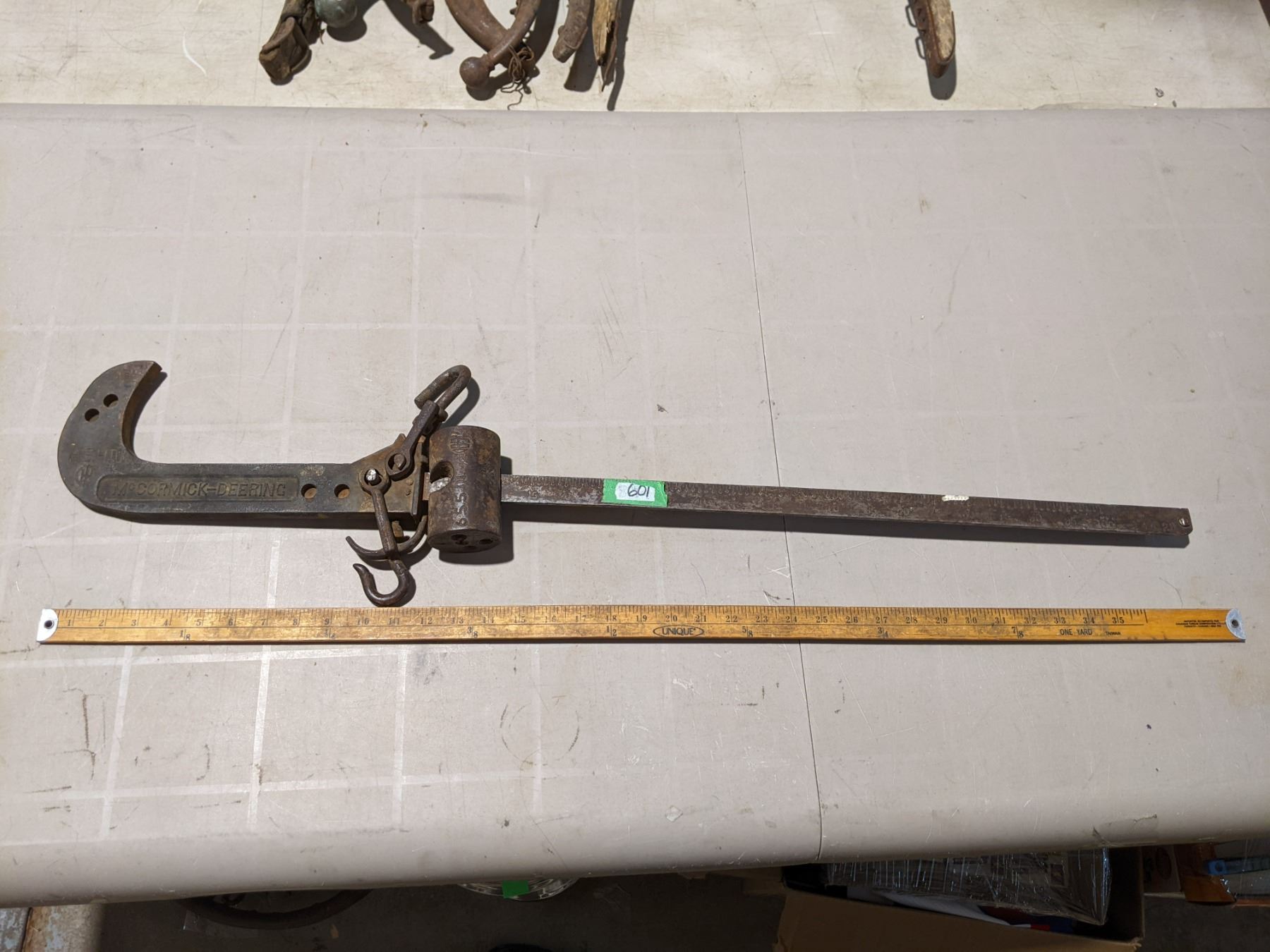 Deering Scale (Rare) McCormick-Deering beam scale - 39
