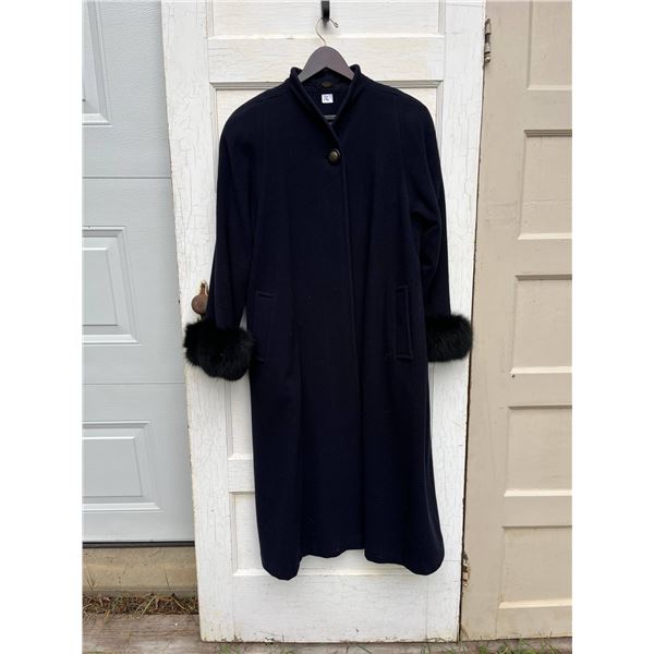 Wool dark navy long coat Size L- real fur trim