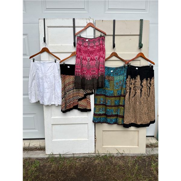 5 skirts sizes 12 - like new- 34"L