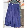 Image 3 : 5 skirts sizes 8 - like new- 35"L