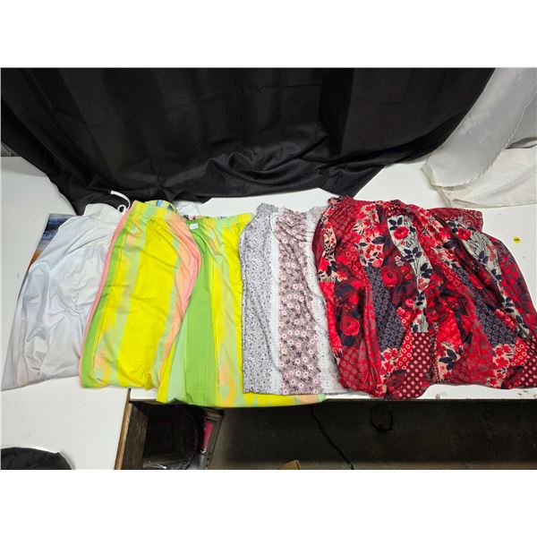 4 pairs of wide leg pants- Size XL