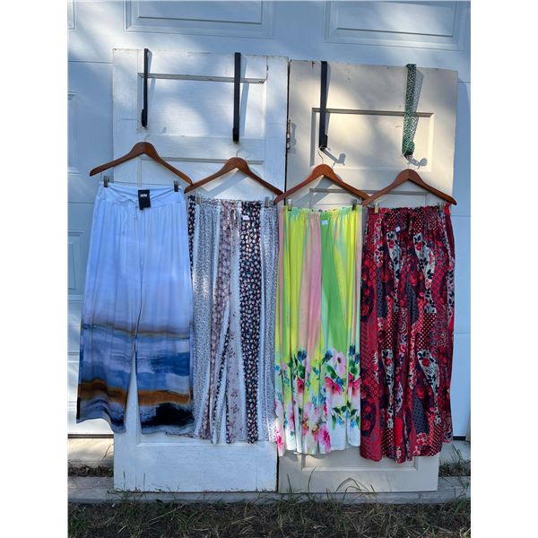 4 pairs of wide leg pants- Size XL