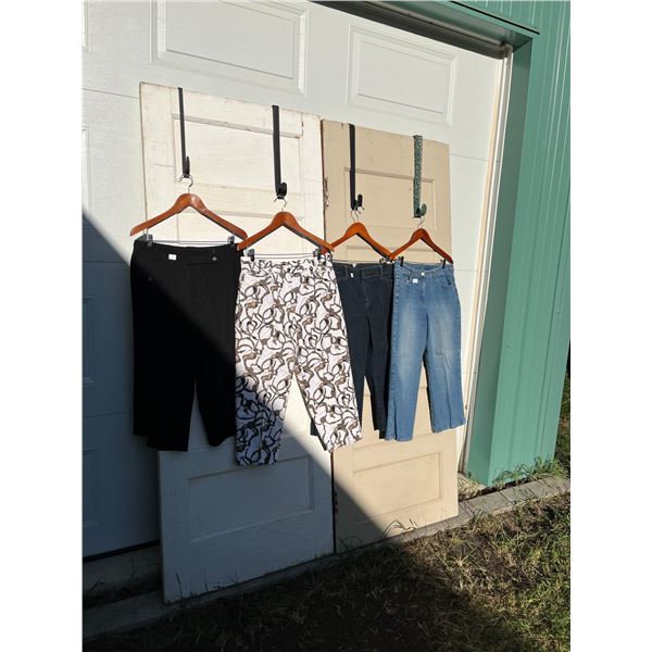 4 pairs of capris- size 12