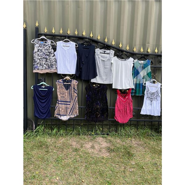 11 short sleeve tops- Size L