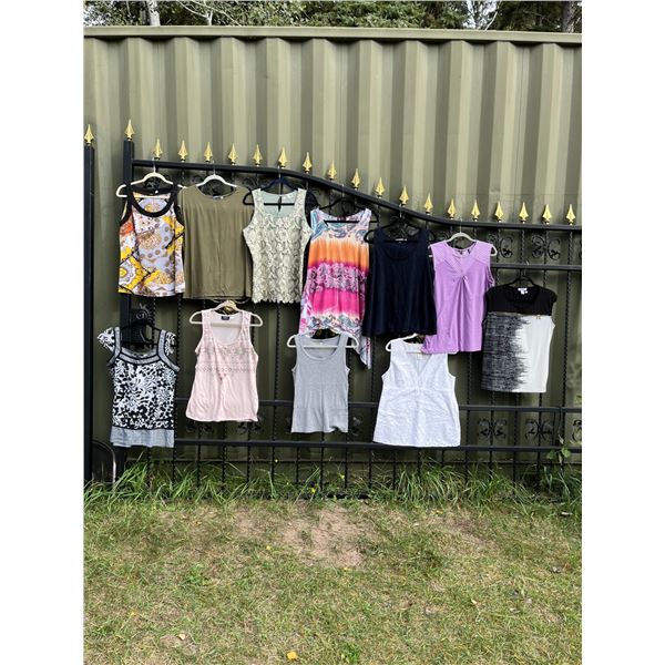 11 short sleeve tops- Size L