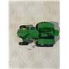 Image 2 : John Deere Model "D" tractor on rubber 1/16 scale