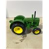 Image 3 : John Deere Model "D" tractor on rubber 1/16 scale
