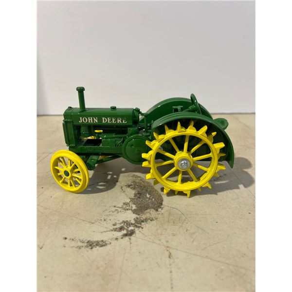 John Deere special  ediition "BR" tractor on steel 1/16 scale