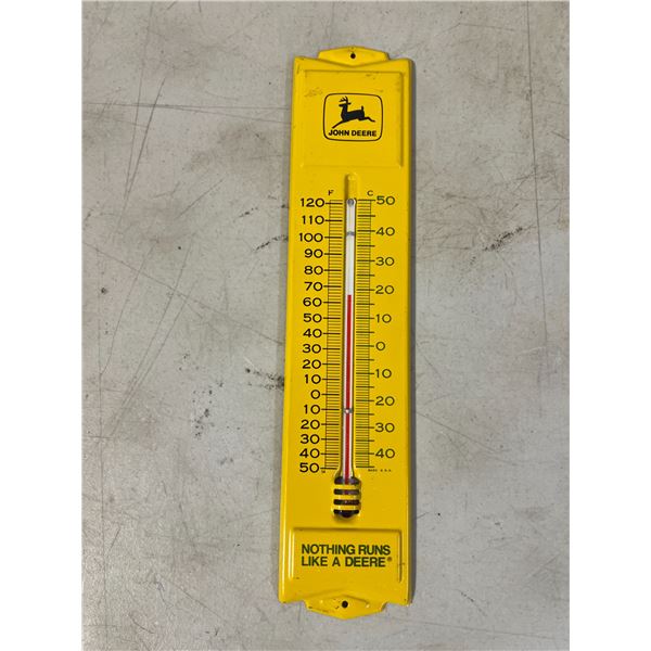1950's Vintage John Deere Wall Thermometer "Nothing runs like a Deere" (great condition)