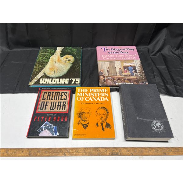 (5)  Various readers Crimes of War , The prime ministers of Canada