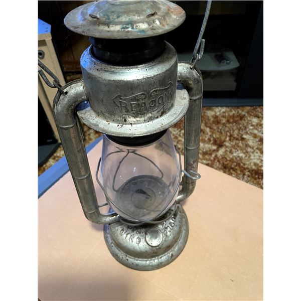 Beacon Windproof Lantern