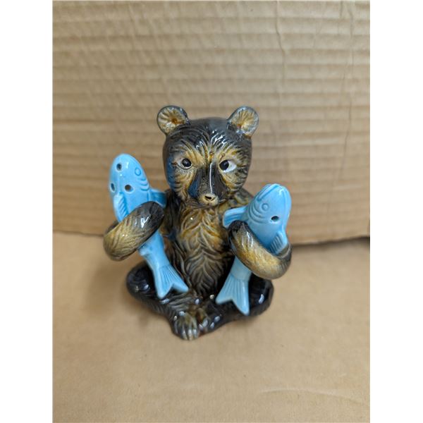 Japan Bear holding 2 fish salt and pepper shakers