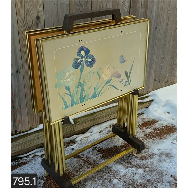 Set of 4 MCM TV trays, with rack