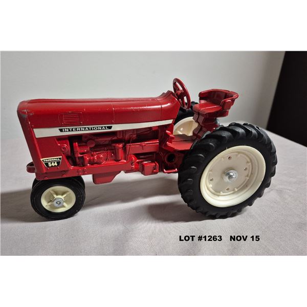 Vintage Die-cast Toy Tractor. International Farmall 544. Made in USA