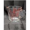 Image 2 : (3) Set of Glass Measuring Cups (2) Pyrex (1) Fire King