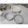 Image 4 : Lot of Dish/Glassware (mugs, Bowls, Plates, and etc.