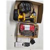 Image 1 : Dewalt impact driver and hardware
