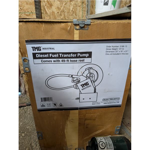 Diesel Fuel transfer Pump w/ 49-FT Hose Reel Dimensions 23"x19"x31" in Original Crate (Possibly Bran