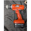 Image 4 : Skill Saw + (2) Cordless Drills (Not Tested)
