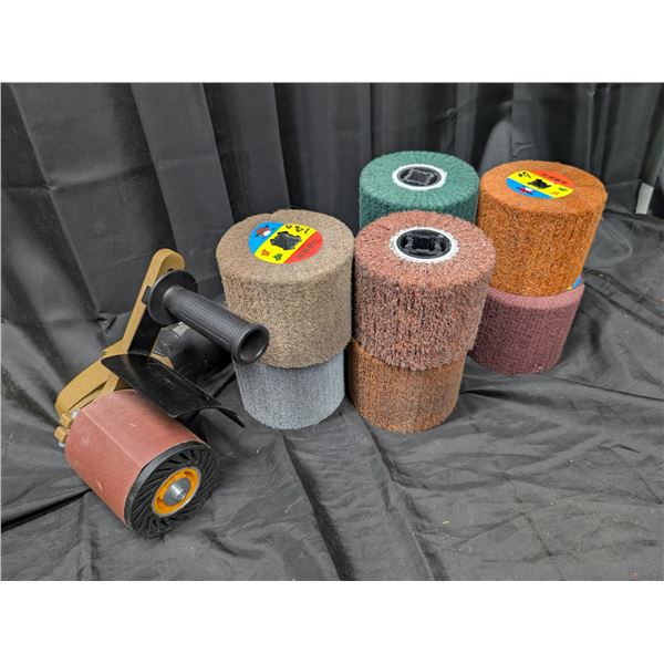 Polisher 120V-60Hz 7A w/Non Abrasive Flap Wheel Wire