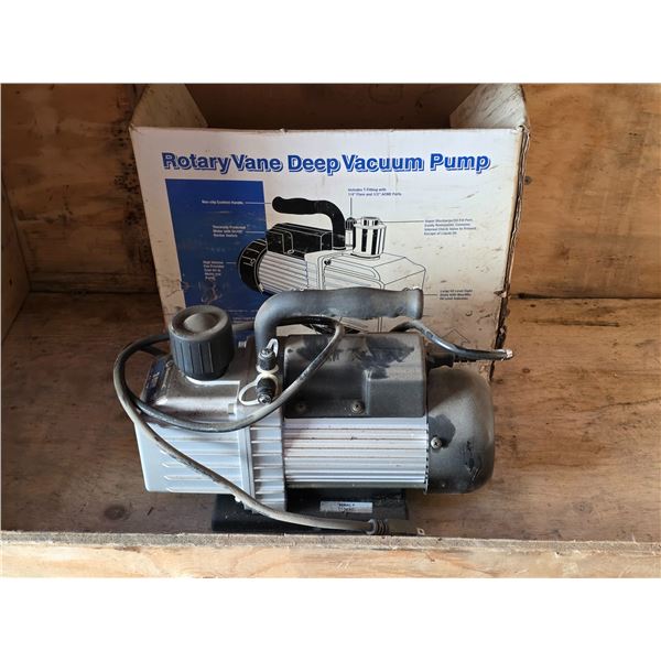 Rotory van deep vacuum pump