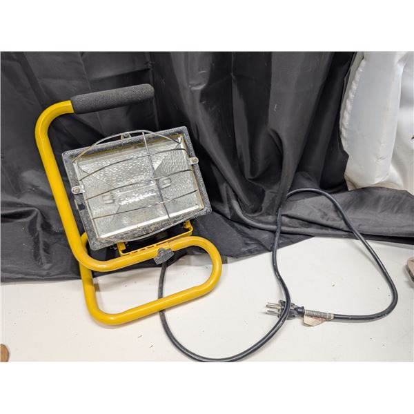 Single Halogen Work Light (Works)