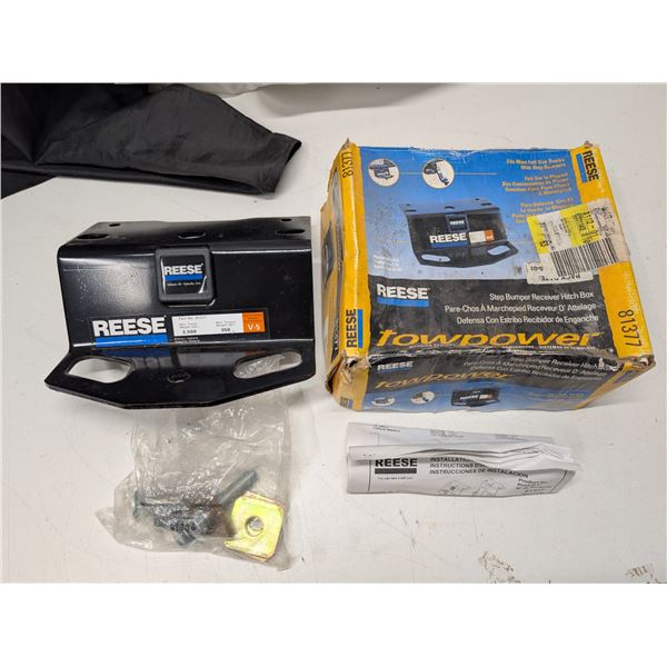 Reese Step Bumper Receiver Hitch Box w/ original Box