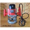 Image 1 : Black & Decker PLUNGE ROUTER.  1 3/4 HP