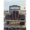 Image 6 : 1936 Flat 8 ford 1 ton truck