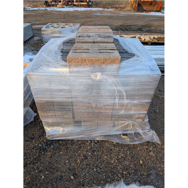 Pallet of Stone Bricks 15.5"x12"