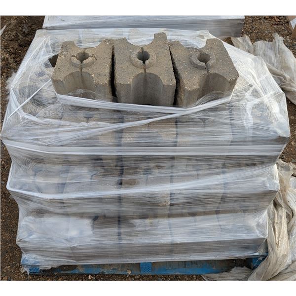 Pallet of Singular Interlocking Stone Bricks 8"x6"