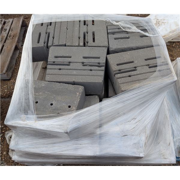 Pallet of Stone Bricks 14"x12"