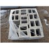 Image 1 : Pallet of Stone Bricks 15"x11"