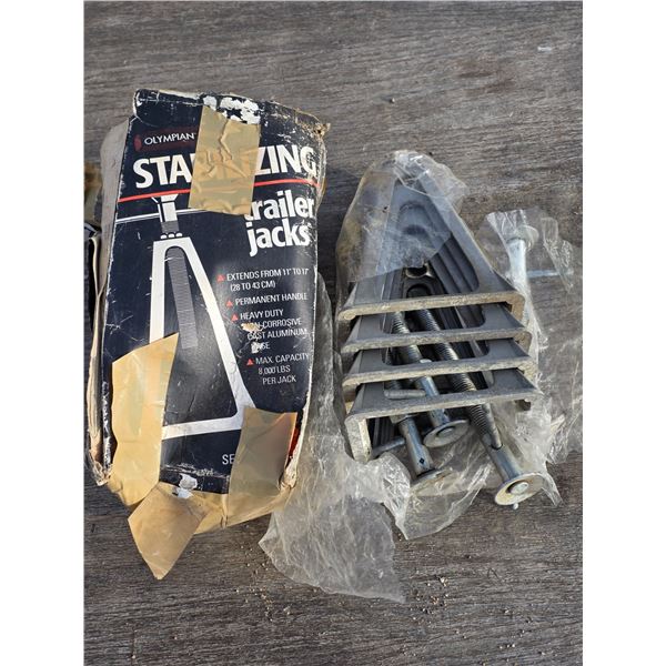 Trailer jacks