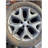 Image 4 : 3 tires with 4 kia rims- 235/55R19