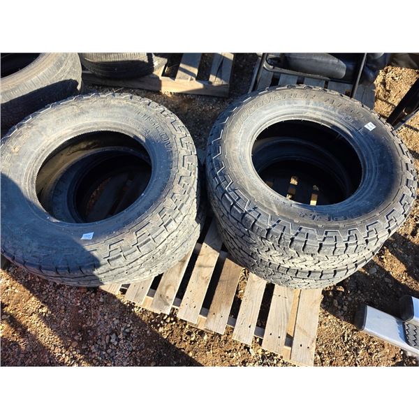 4 discoverer tires-LT265/70R17