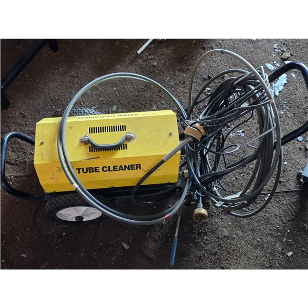 Tube cleaning jet sprayer