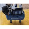 Image 1 : Mastercraft 3 gallon air compresser