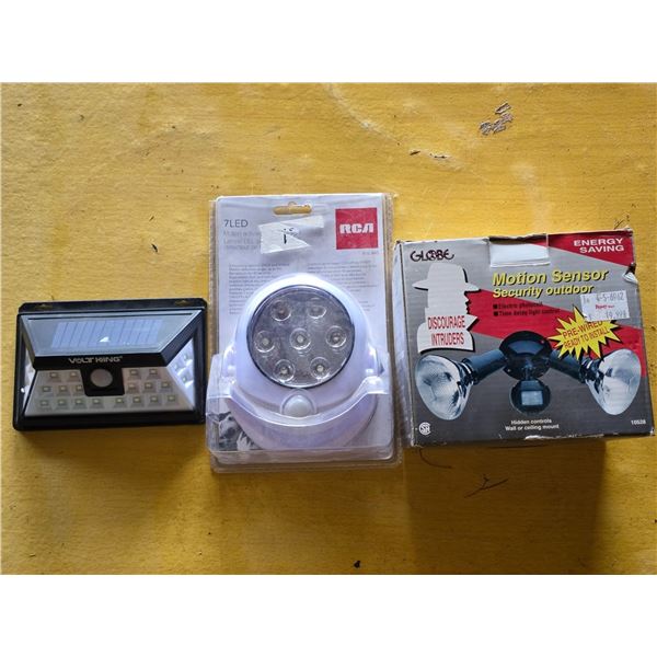3 motion sensing lights