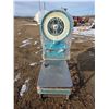 Image 1 : Toledo Butcher Scale, mechanical, turquoise, up to 250lbs on dial, plus 150lbs (400lbs total) (and w