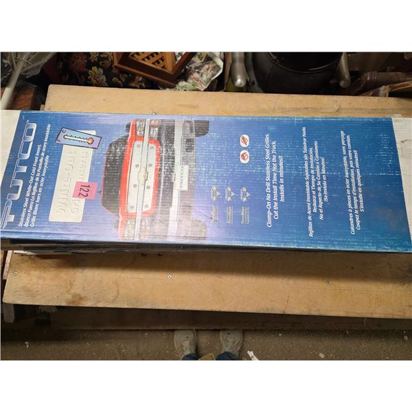 6 NOS Stainless Steel grille inserts for 1999 up Ford Super Duty