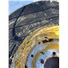 Image 2 : 1 implement tire and rim for a tractor- 9.5L-15-SL