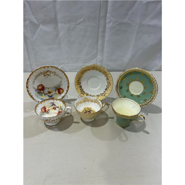 3 Vintage Aynsley teacups and saucers