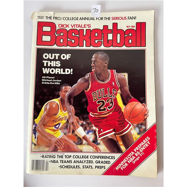 Michael Jordan 1988-89 Basketball magazine