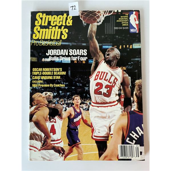 Michael Jordan 1993-94 Basketball Street & Smith’s magazine